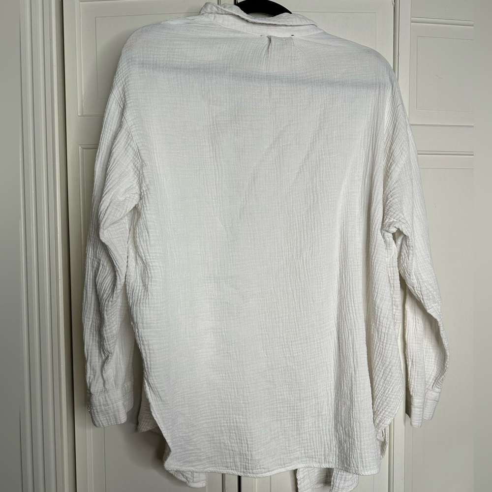 Lulus Ribbed White Button Up Size Medium - image 2
